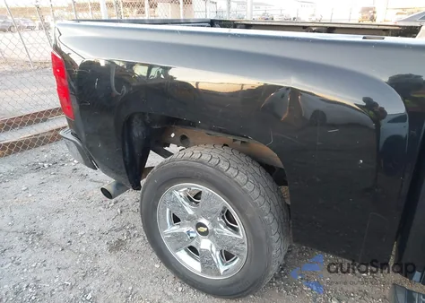 2011 Chevrolet Silverado 1500 Lt from USA, damaged, VIN 3GCPCSE06BG260914